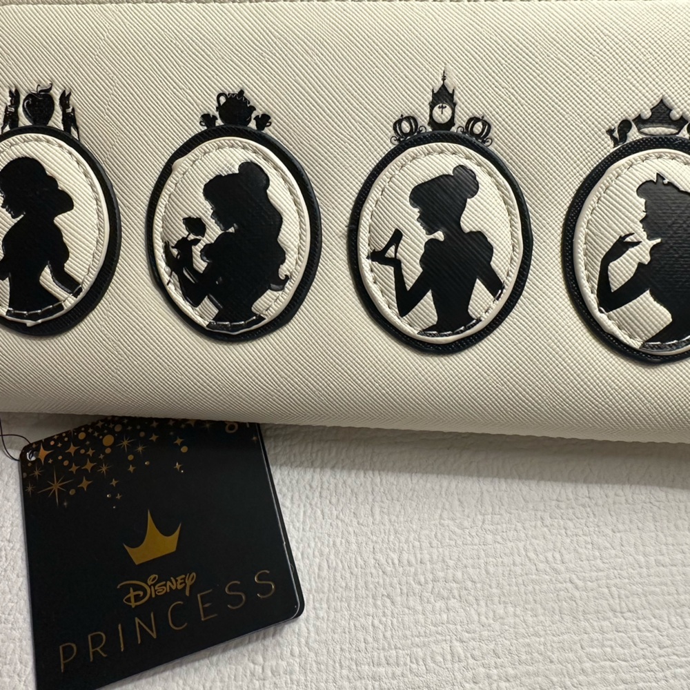 Disney princess wallet!